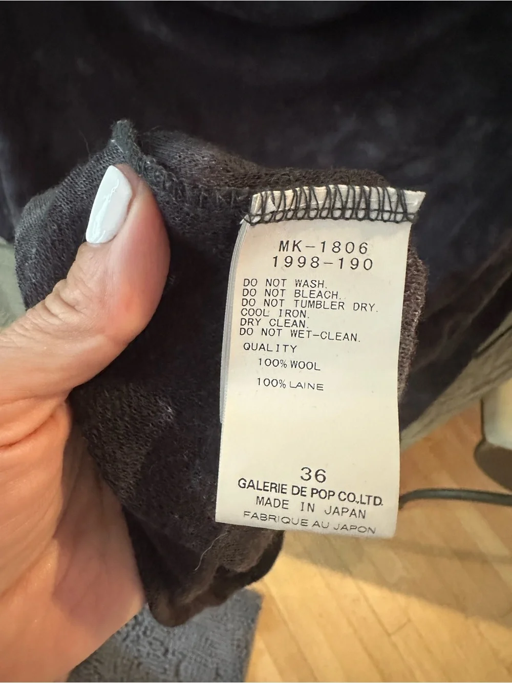 Pas De Calais Tie-Dye Long Sleeve Wool Pullover in Charcoal / Black. Size 36 (M)
